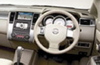 日産ティーダ