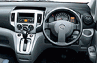 日産NV200