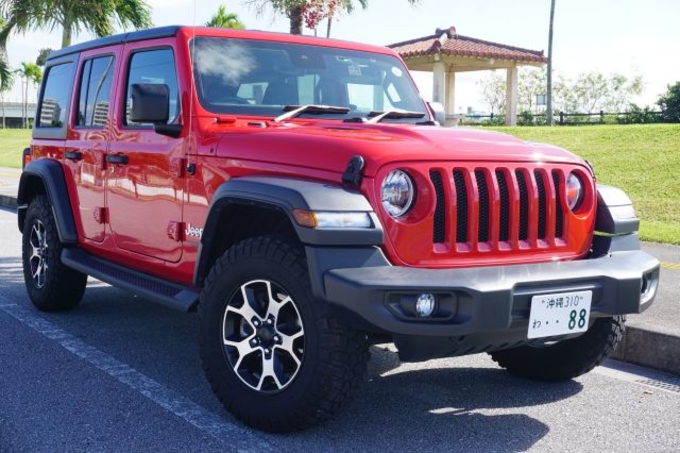 【JEEPラングラー レッド】無料個別送迎・迅速出発 