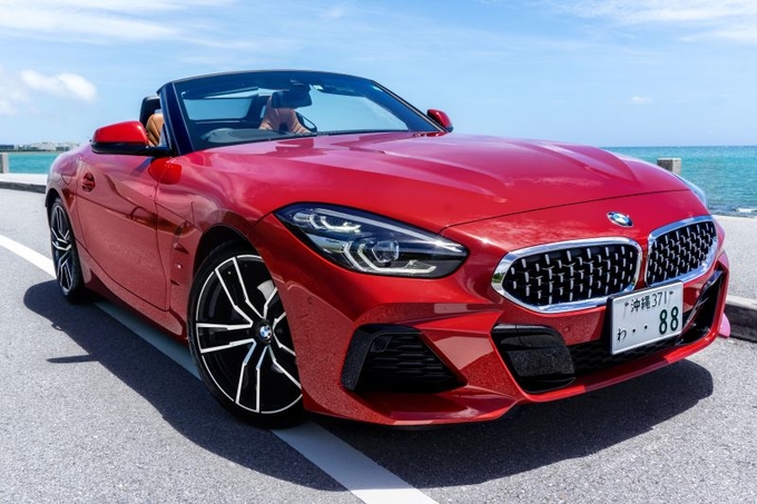 BMW Z4 Mスポーツ 赤 HF20