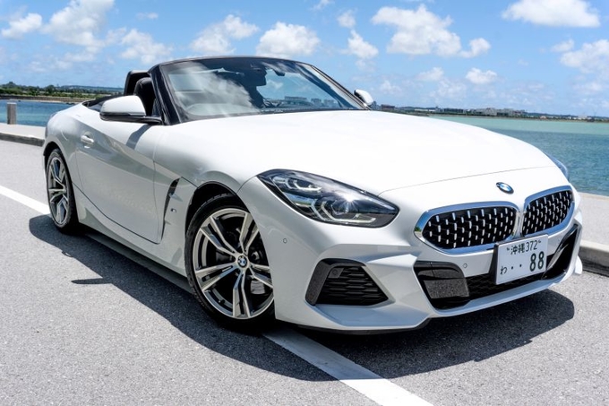 BMW Z4 Mスポーツ 白 HF20