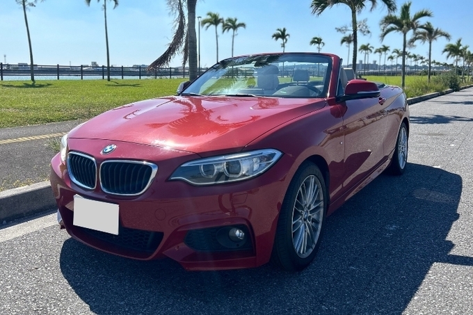 【BMWオープンカー】目的地までの道のりも楽しい♪カップル旅に最適！Bluetooth対応・充電器・チャイルドシート無料貸出し！