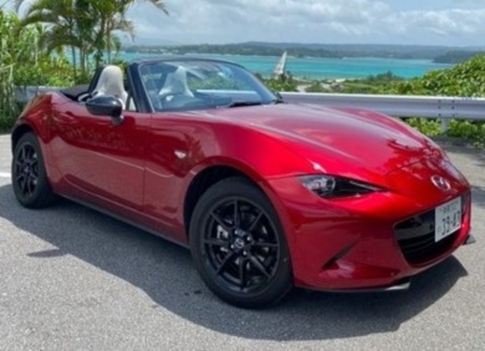 MAZDA ROADSTER　リムジン那覇空港個別無料送迎！　　　　　※諸事情等により、リムジン以外での送迎になる場合もあり