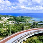 沖縄でレンタカードライブを楽しむ！3つのポイントをご紹介