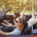 オープンカーのレンタカーって実際どう？借りる前に知っておきたい４つのこと