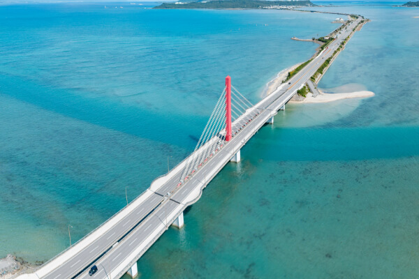 海中道路