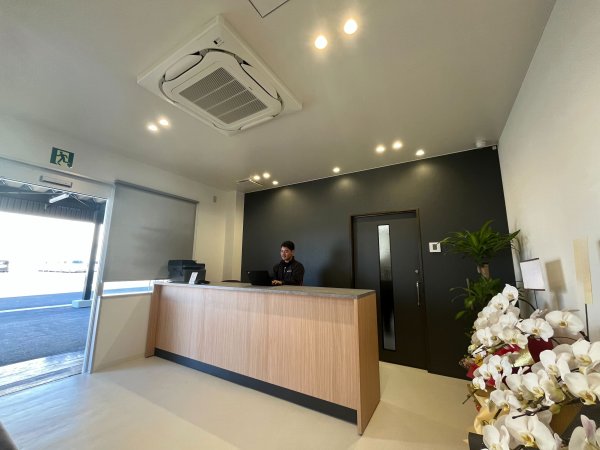 沖縄ホンダ内装