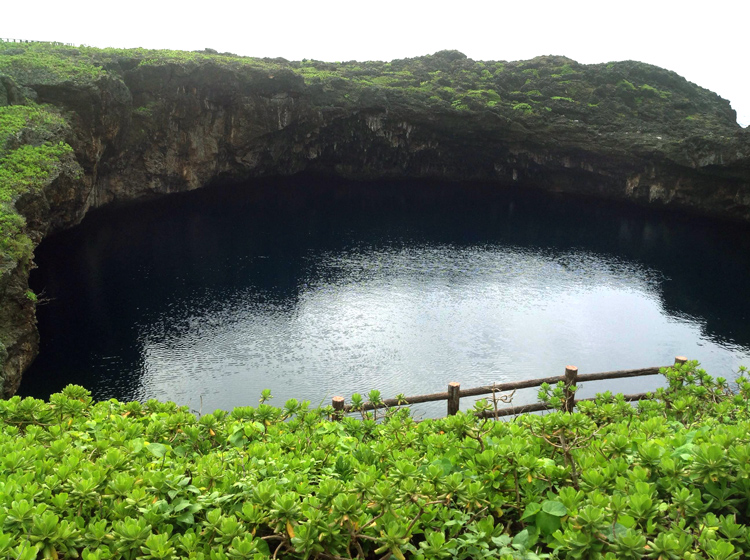 下地島 通り池