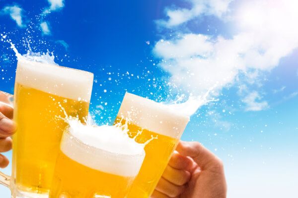 ビールで乾杯