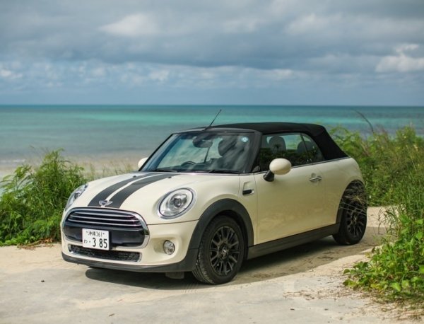 MINI ミニクーパー コンバーチブル